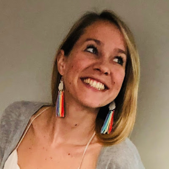 Meet your Posher, Ruth - Picture 1 of 1